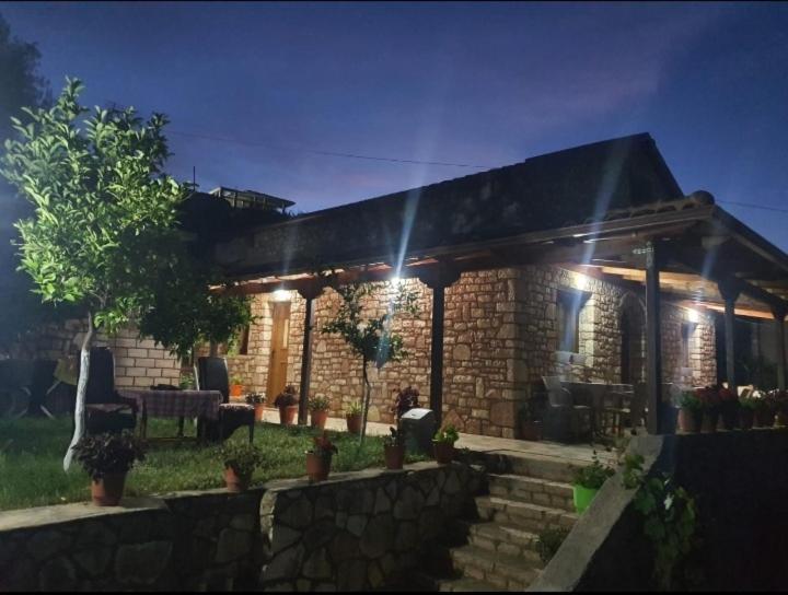 Vokopola Villa Sarande Exterior photo